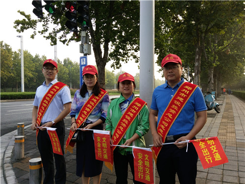 hth官方网页版-hth（中国）积极开展“文明交通”义务劝导活动