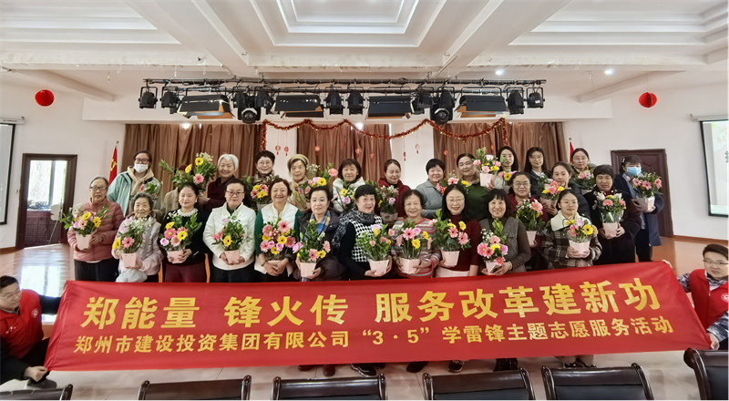 hth官方网页版-hth（中国）开展“指尖绽芳华 花香悦巾帼”插花活动